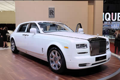Rolls Royce Phantom Serenity Extended Wheelbase Limousine 